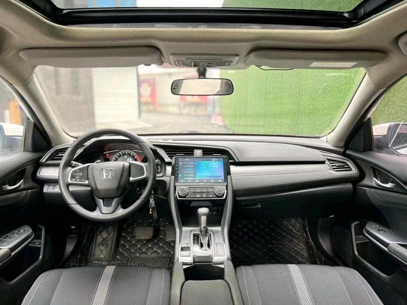 东莞18年本田思域4