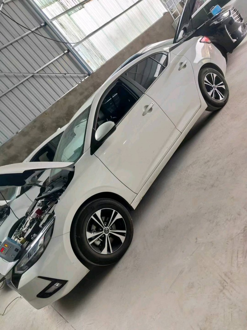 襄陽22年日產軒逸1