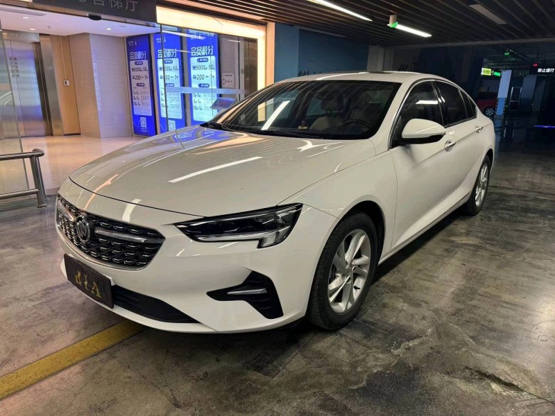 台州21年别克君威3