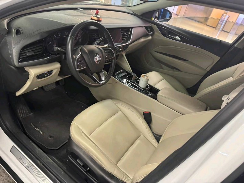 台州21年别克君威4