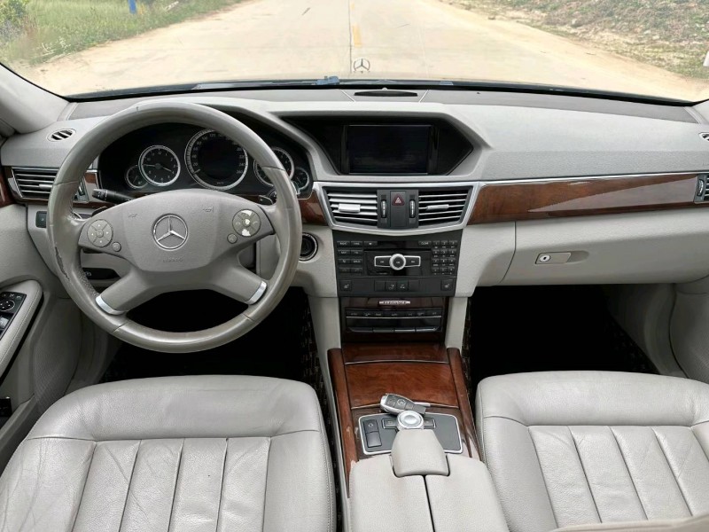 徐州13年奔驰E3