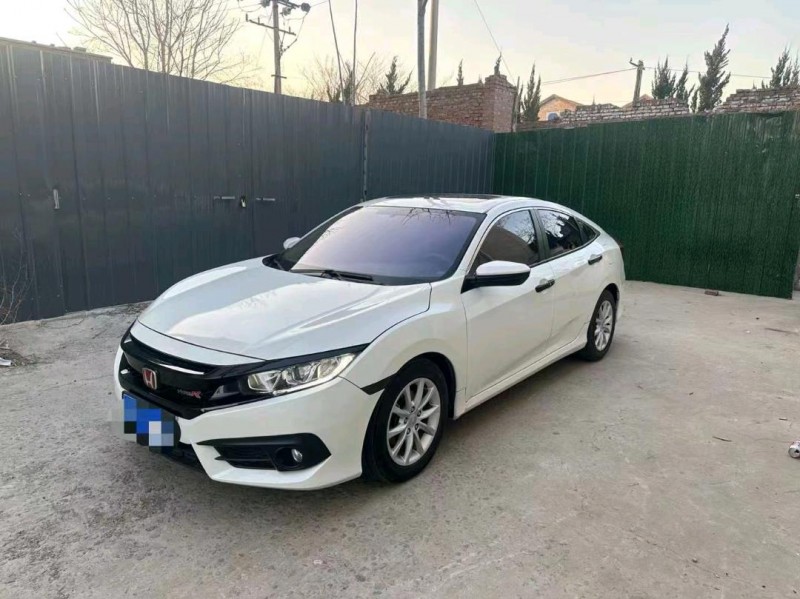 邢台18年本田思域2