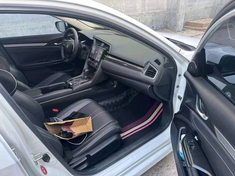 邢台18年本田思域5