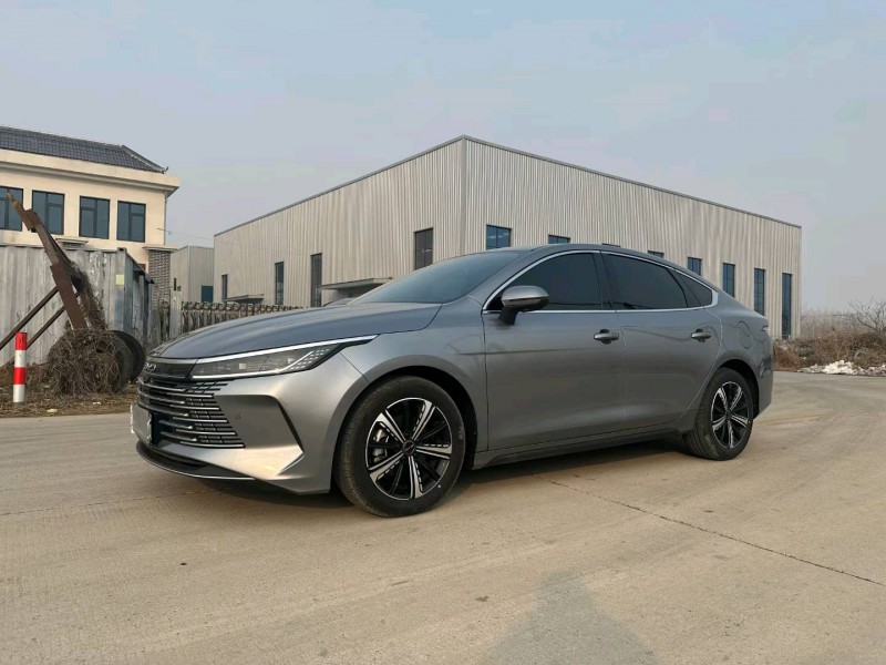 徐州22年比亚迪驱逐舰3