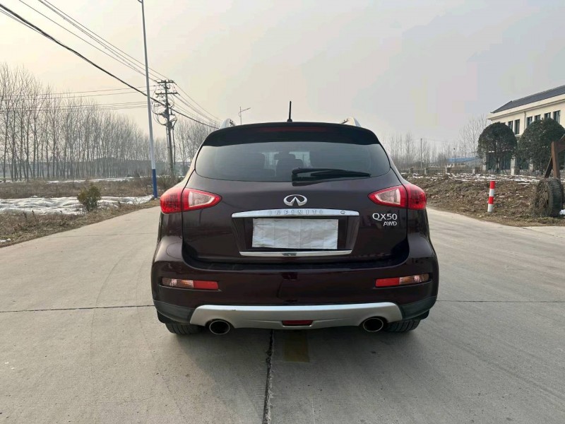 徐州17年英菲尼迪QX509