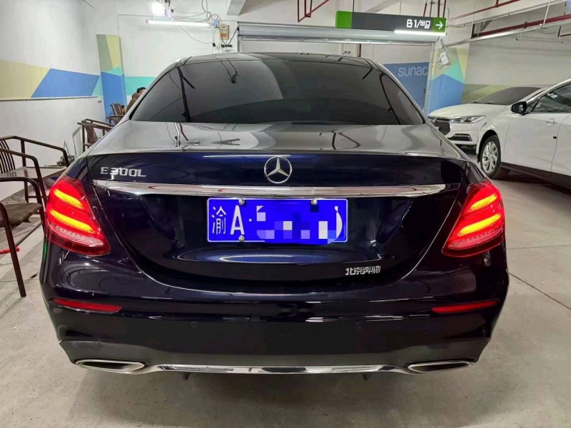 重庆20年奔驰E3