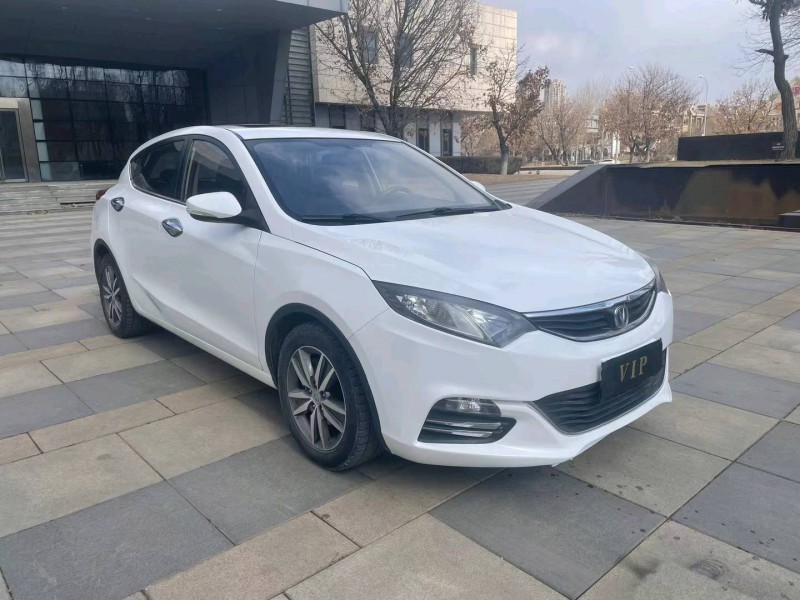沈陽15年長安汽車逸動3