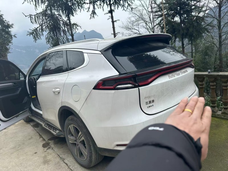 济宁19年比亚迪唐6