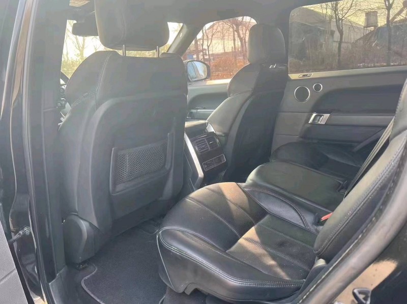 淄博15年路虎揽胜运动7