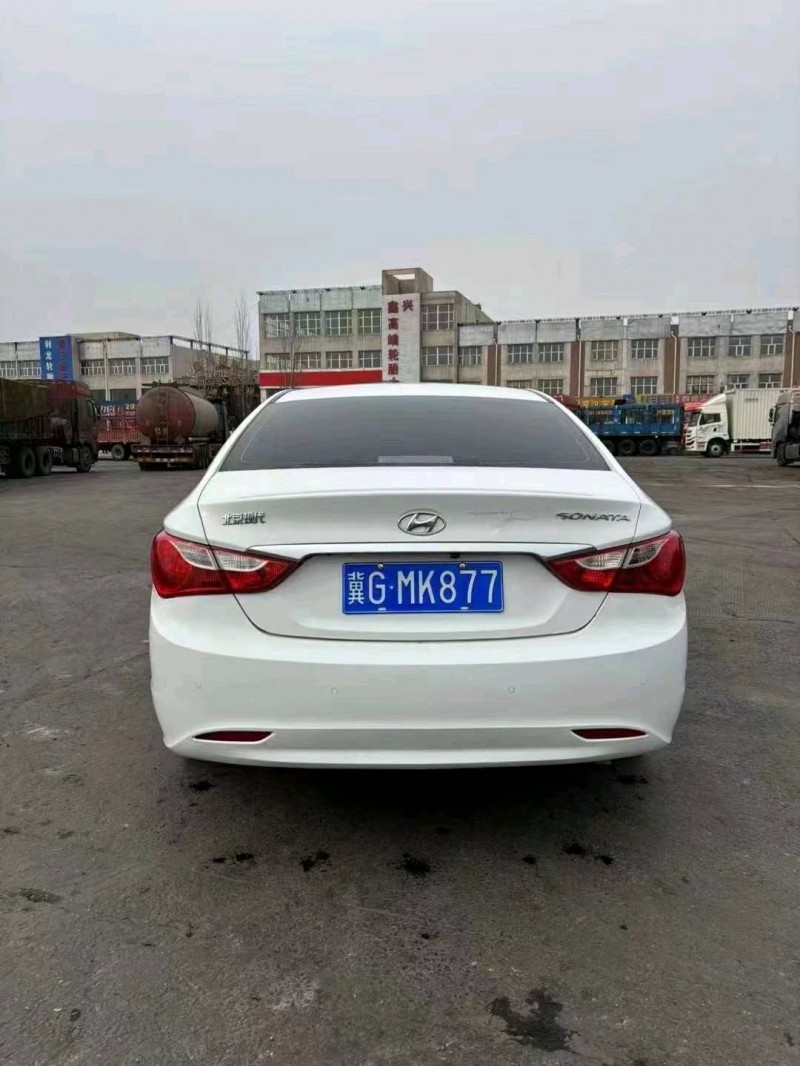 邯郸13年现代索纳塔八4