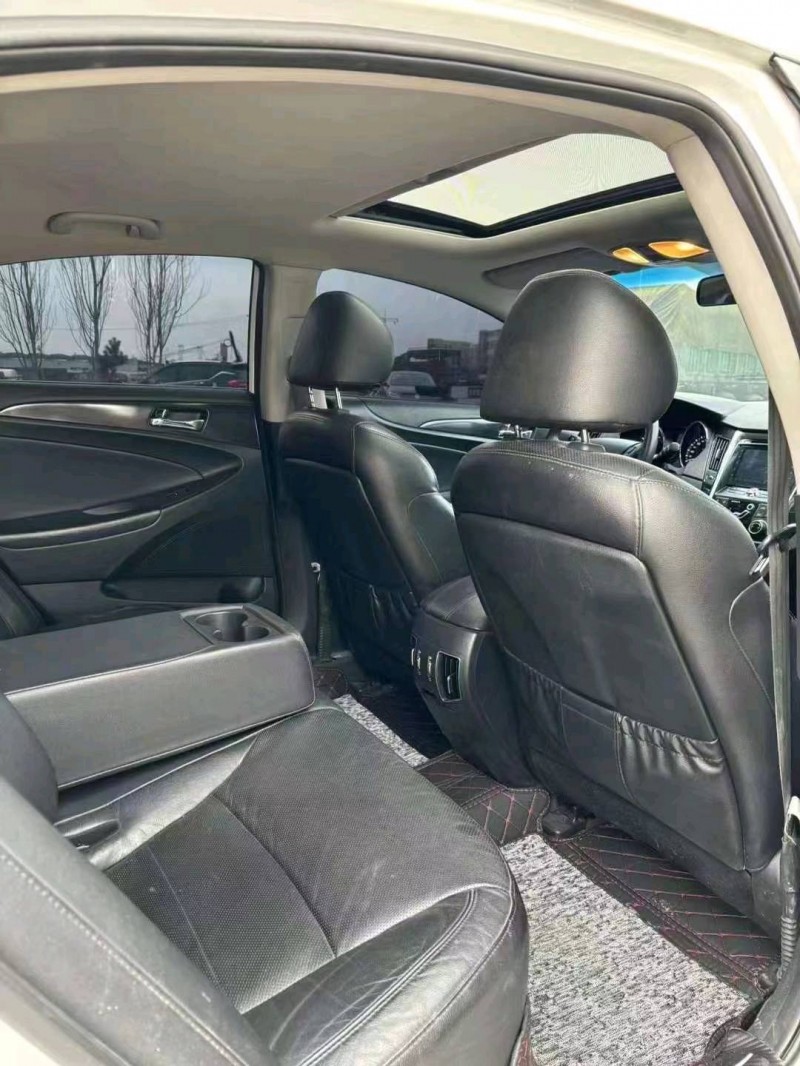 邯郸13年现代索纳塔八6