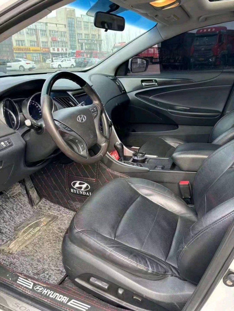 邯郸13年现代索纳塔八7