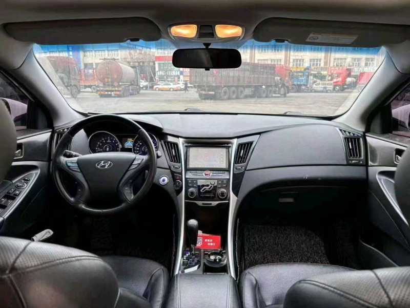 邯郸13年现代索纳塔八9