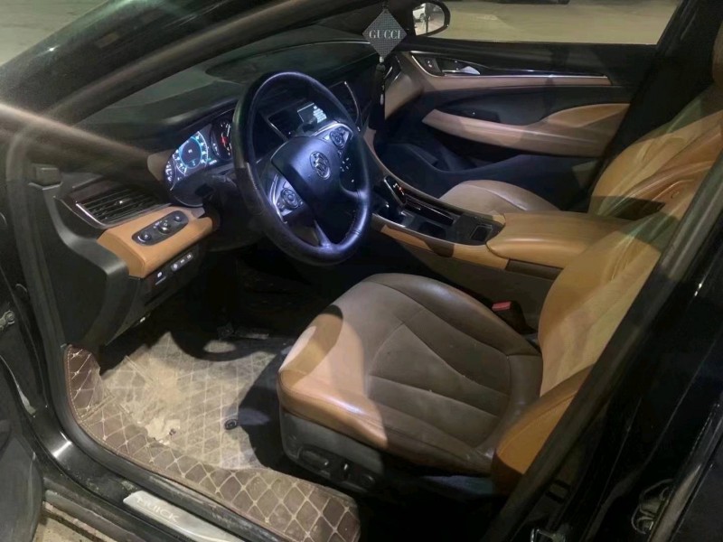 枣庄17年别克君越7