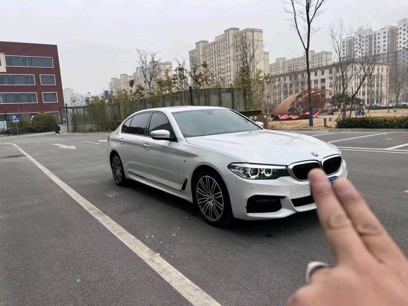 枣庄19年宝马5系3