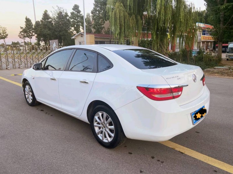 潍坊14年别克英朗8