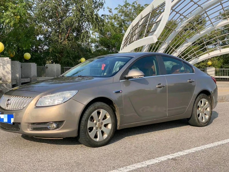 沧州10年别克君威2