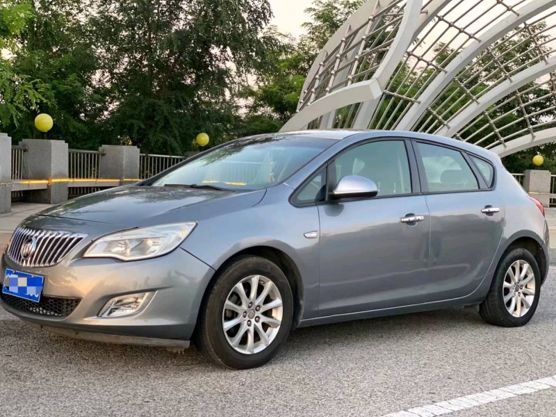 沧州11年别克英朗2