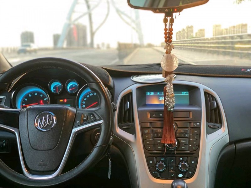 沧州11年别克英朗6