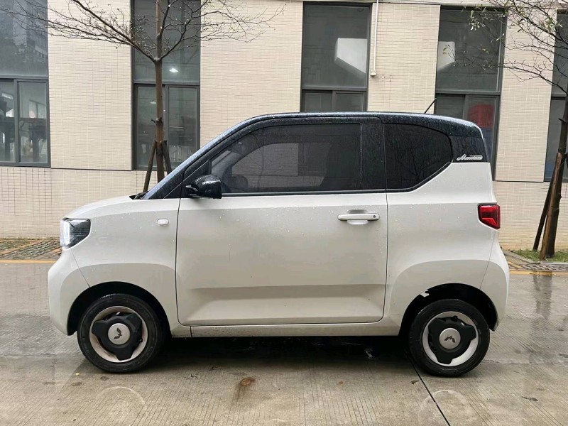 廣州22年五菱汽車宏光5