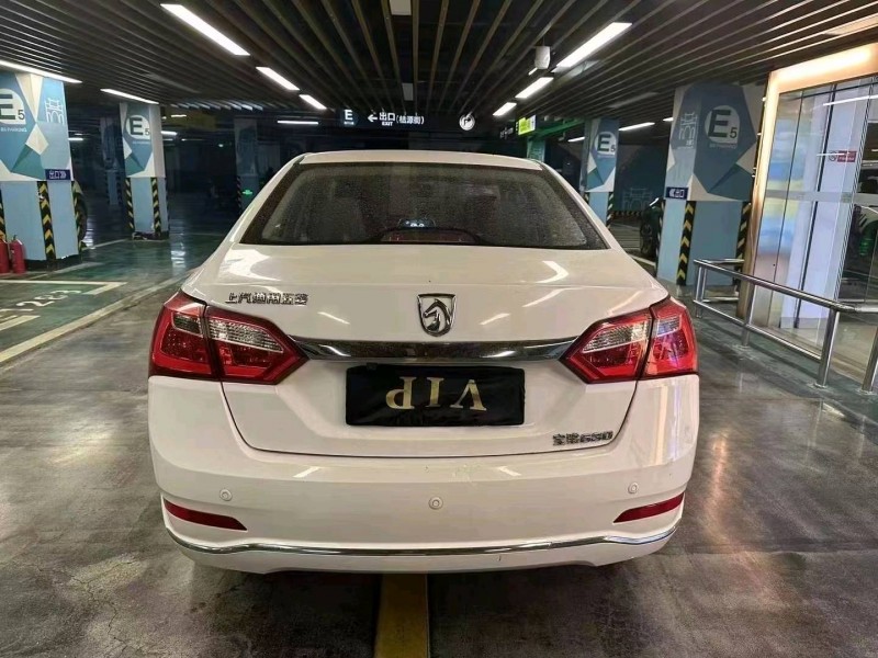 臺州17年寶駿6302