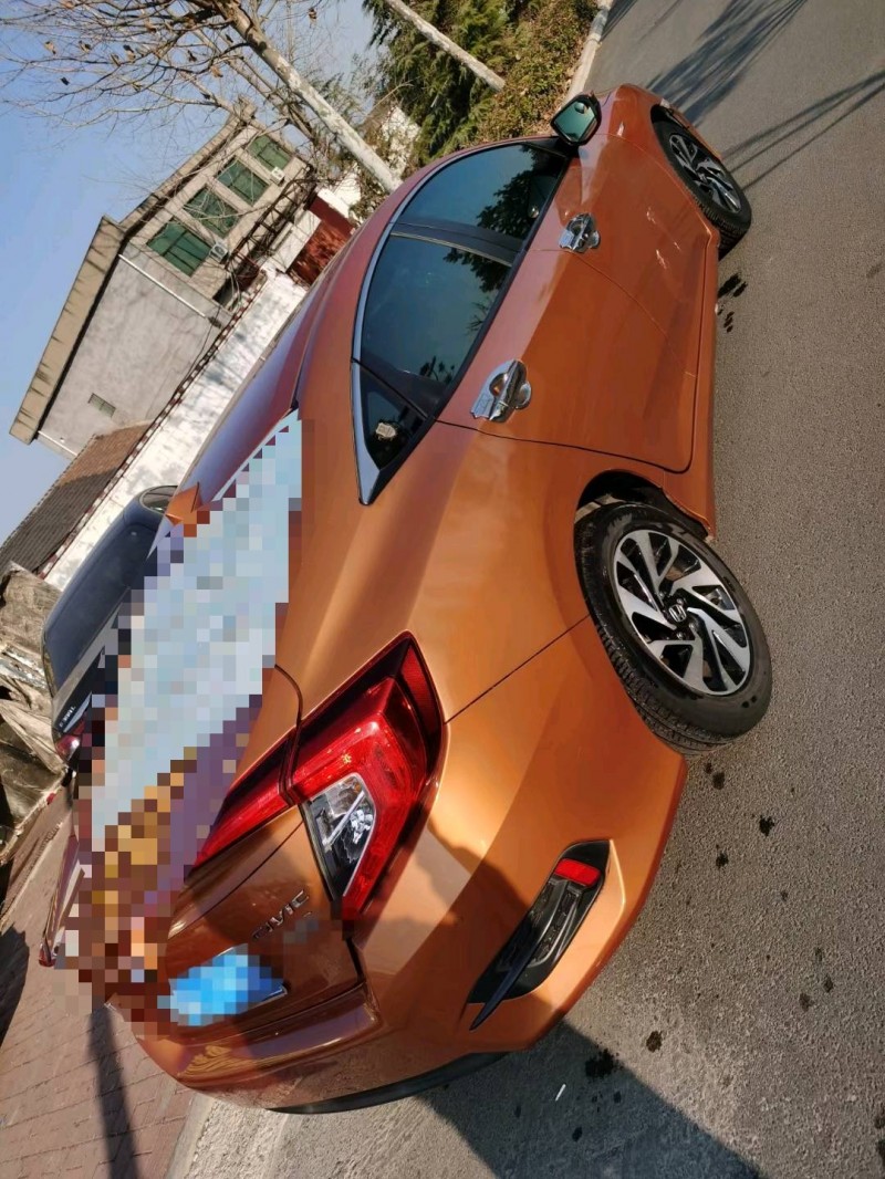 临沂17年本田思域8