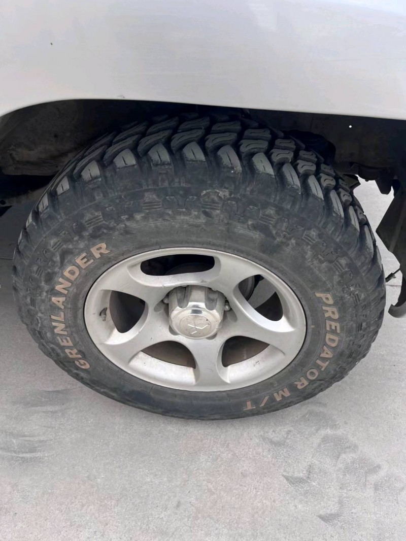 臨沂13年獵豹汽車CS103
