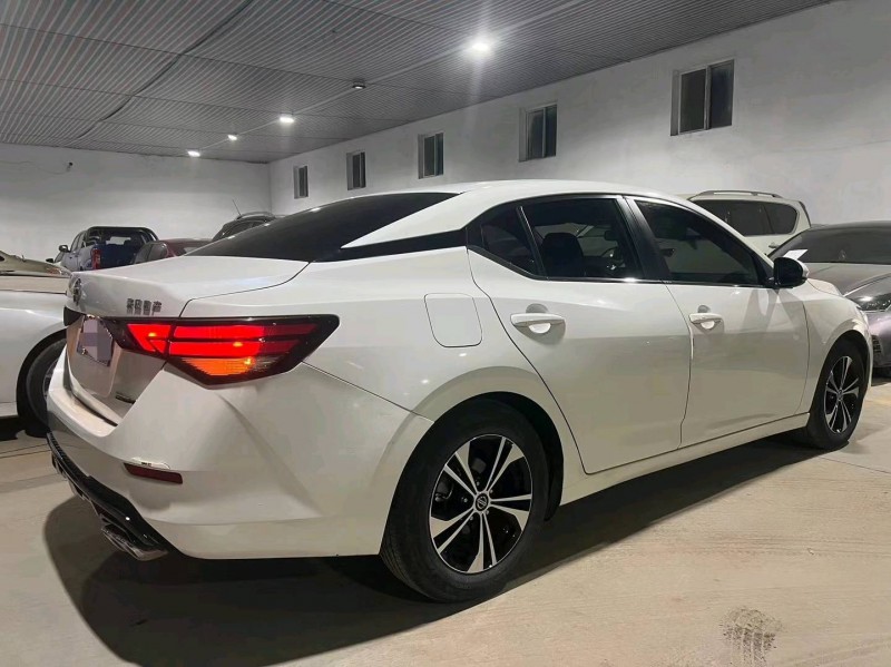 保定20年日产轩逸5