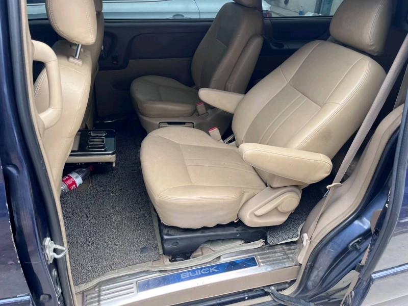 临沂11年别克GL83