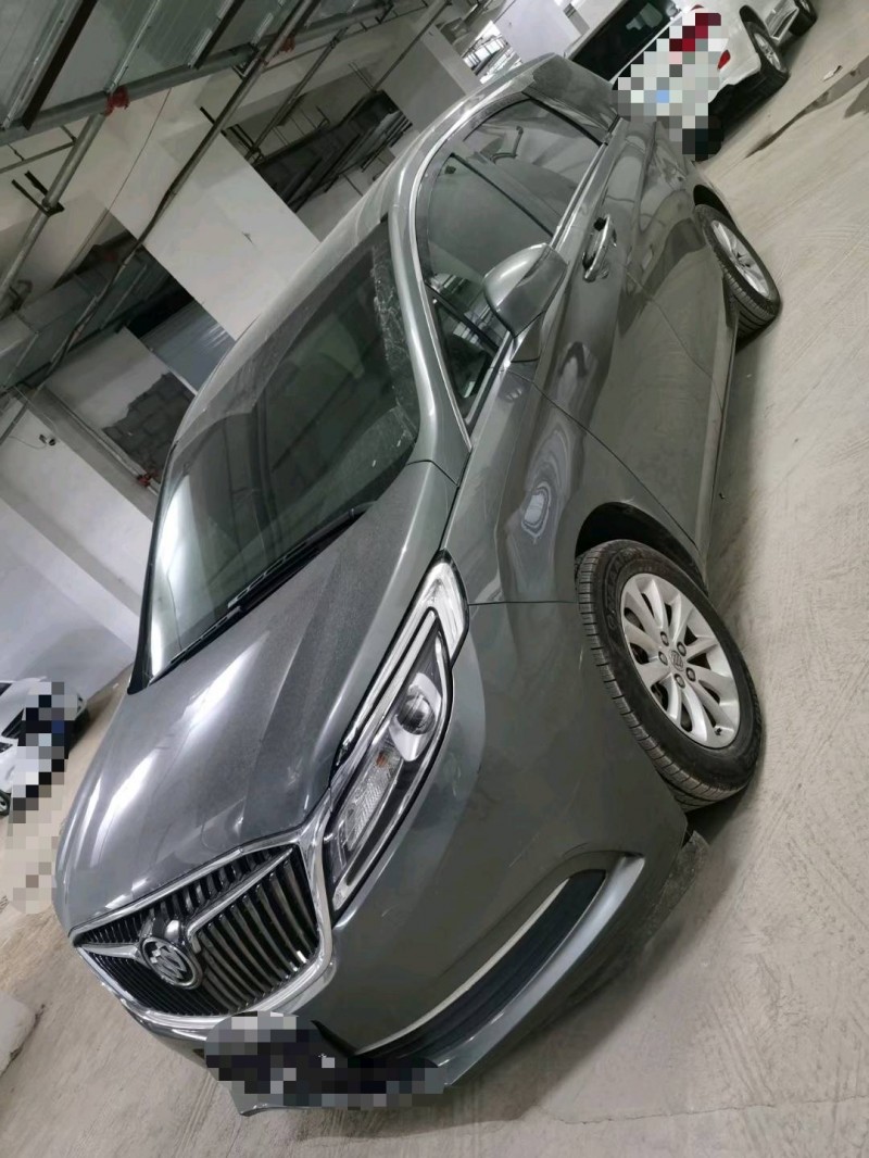 临沂18年别克GL82