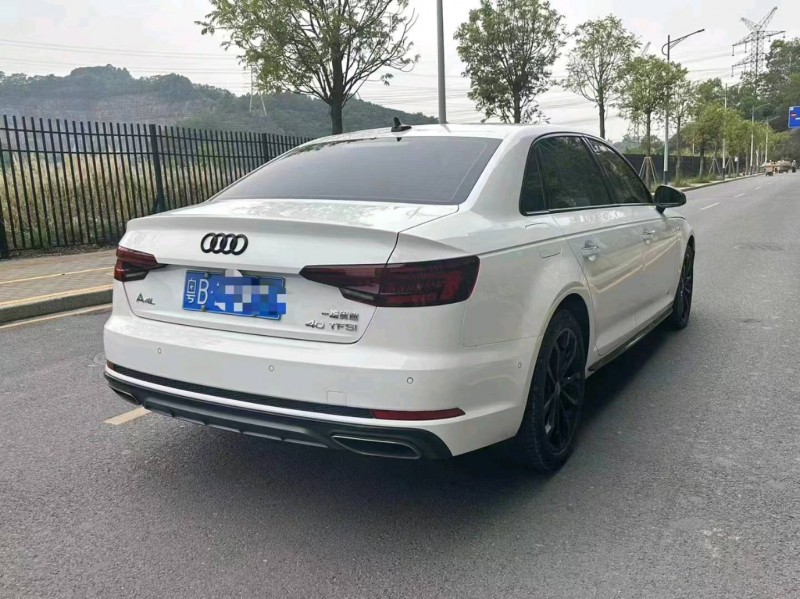广州19年奥迪A4L8
