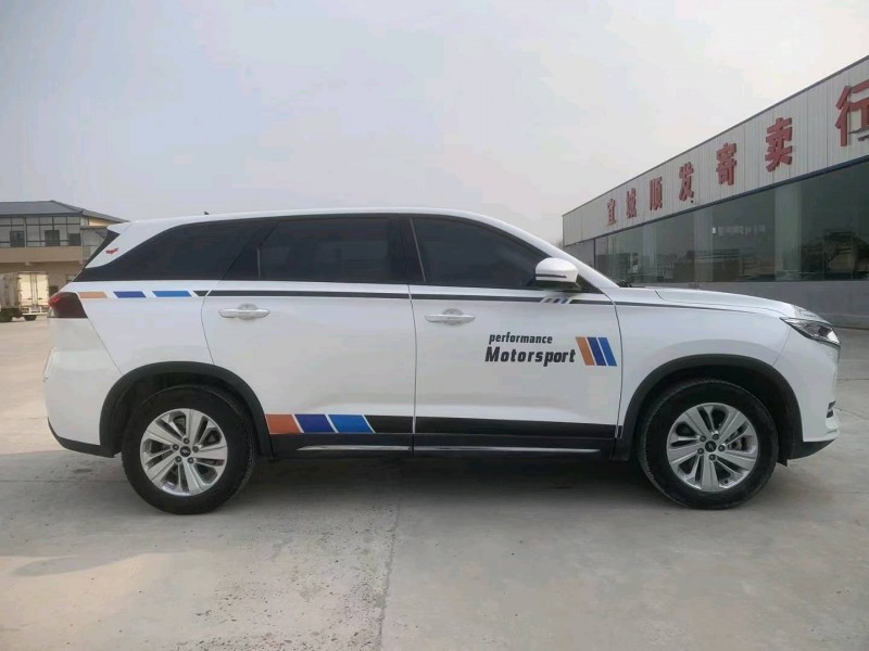 襄陽20年長安汽車歐尚4
