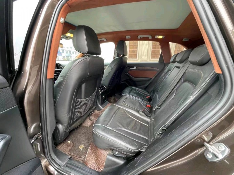 保定15年奥迪Q56