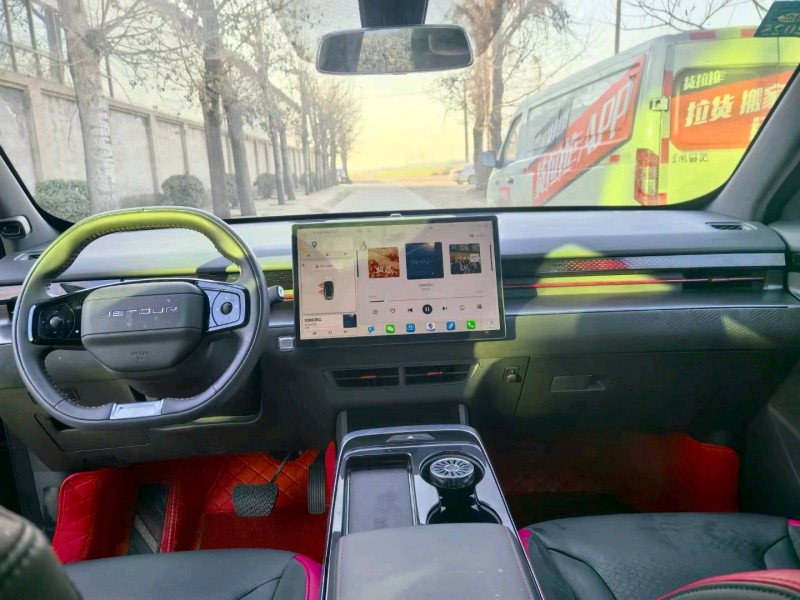 保定23年奇瑞捷途大圣6