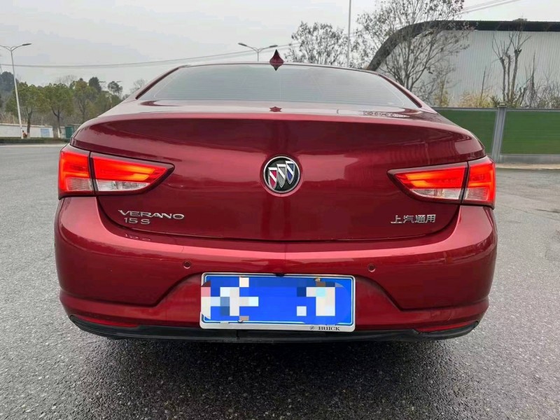 枣庄19年别克威朗2