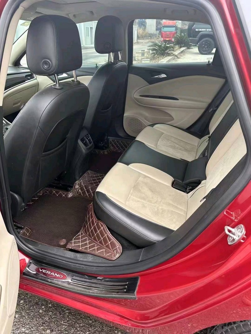 枣庄19年别克威朗4