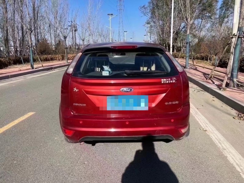 廊坊11年福特福克斯9