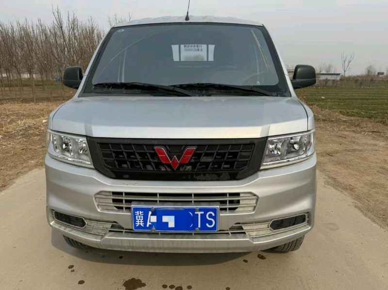 保定22年五菱汽車新卡1