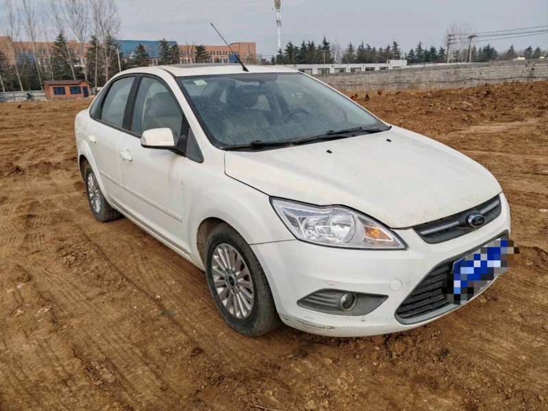 临沂15年福特福克斯6