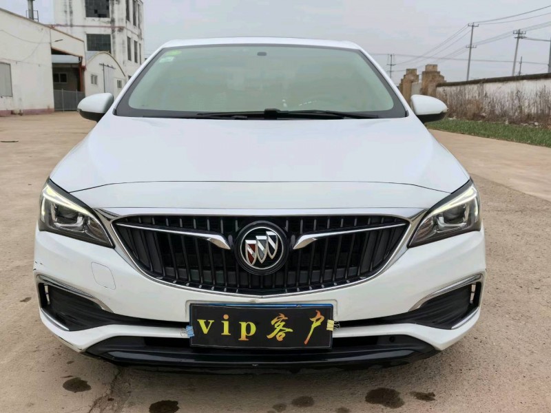 徐州18年别克威朗1