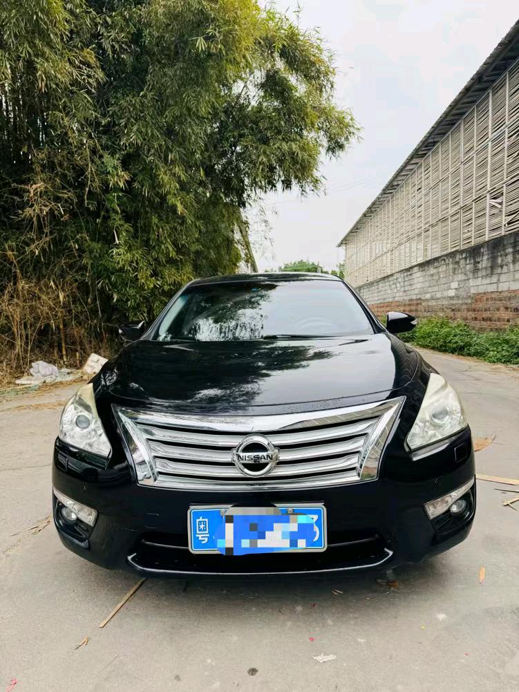 广州14年日产天籁1