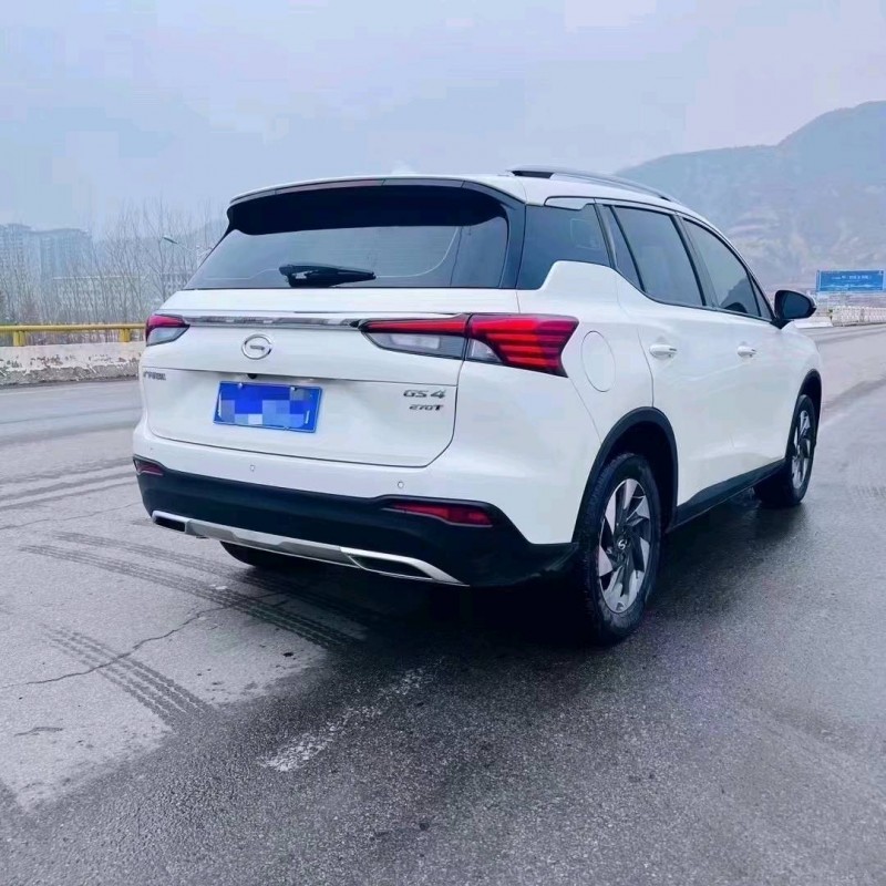 白銀20年傳祺GS47