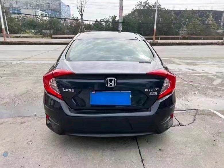 汕头21年本田思域3