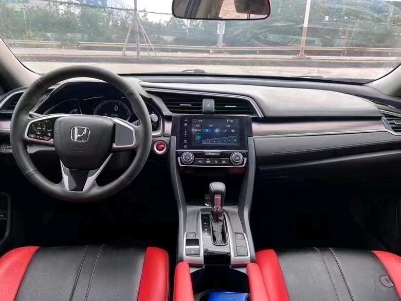 汕头21年本田思域5