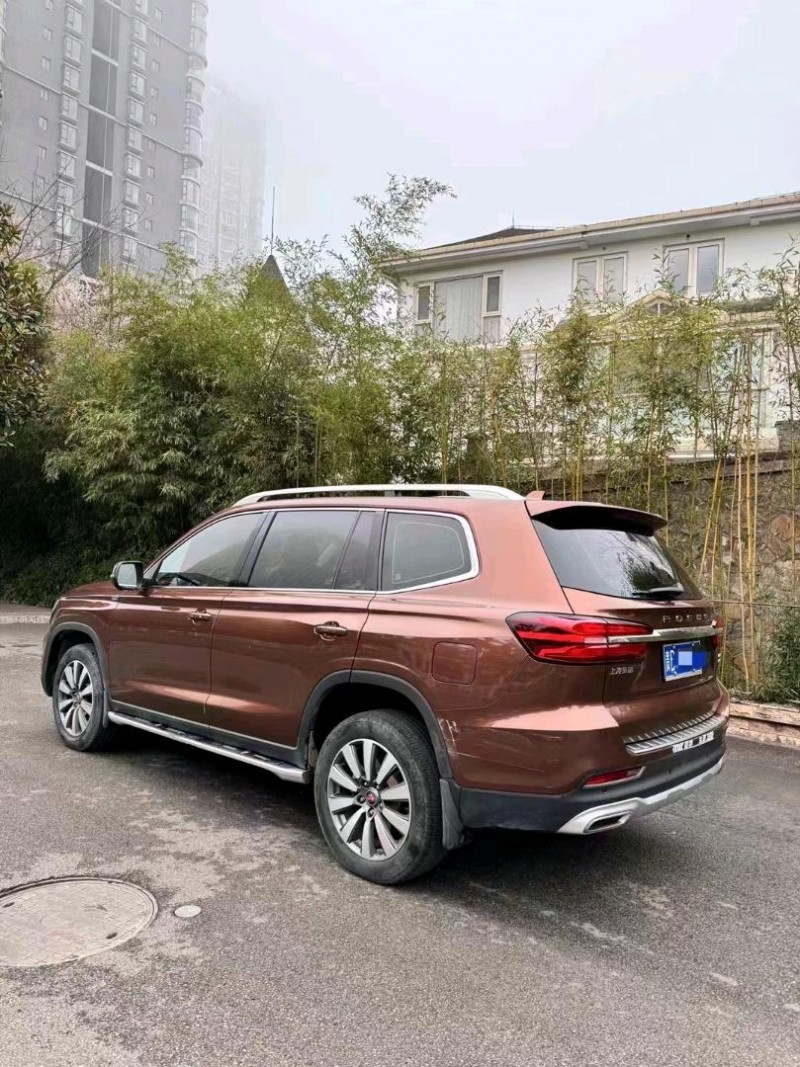 安順19年榮威RX83