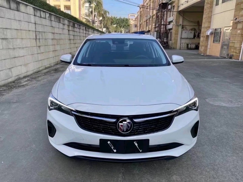 桂林24年别克威朗1