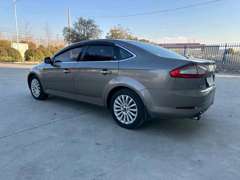 徐州12年福特蒙迪欧8