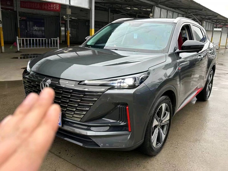 宜昌22年長安汽車CS552