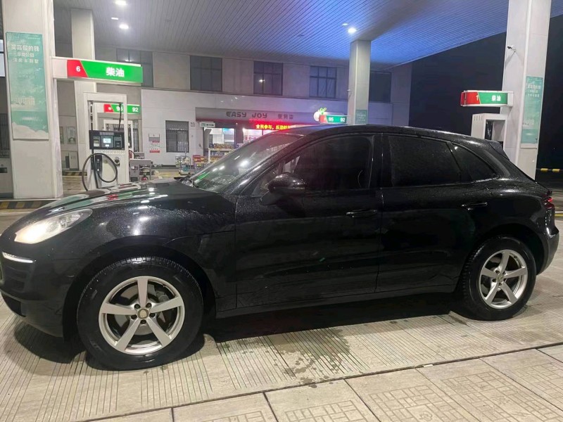 常州17年保時捷Macan8