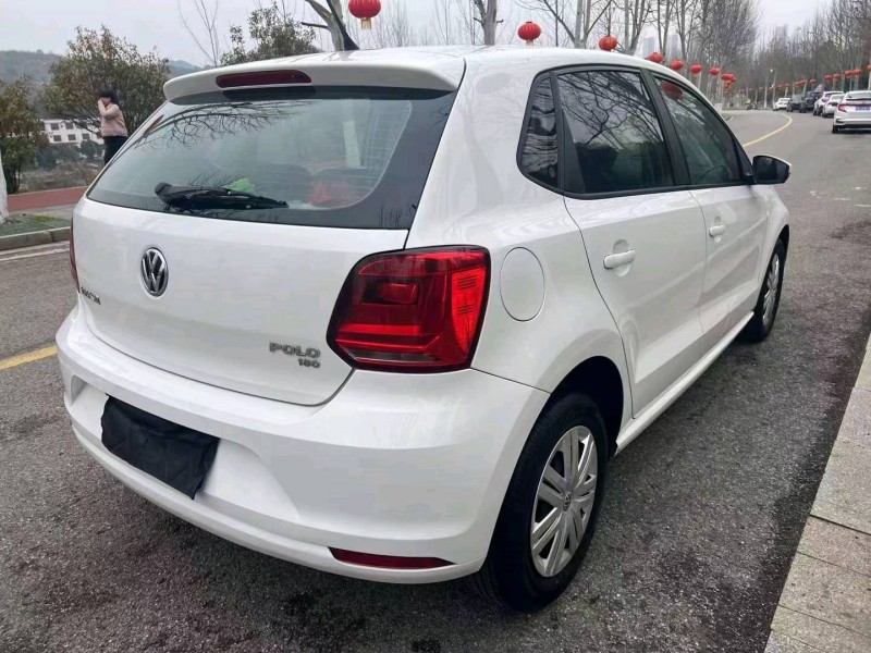 东营19年大众polo6
